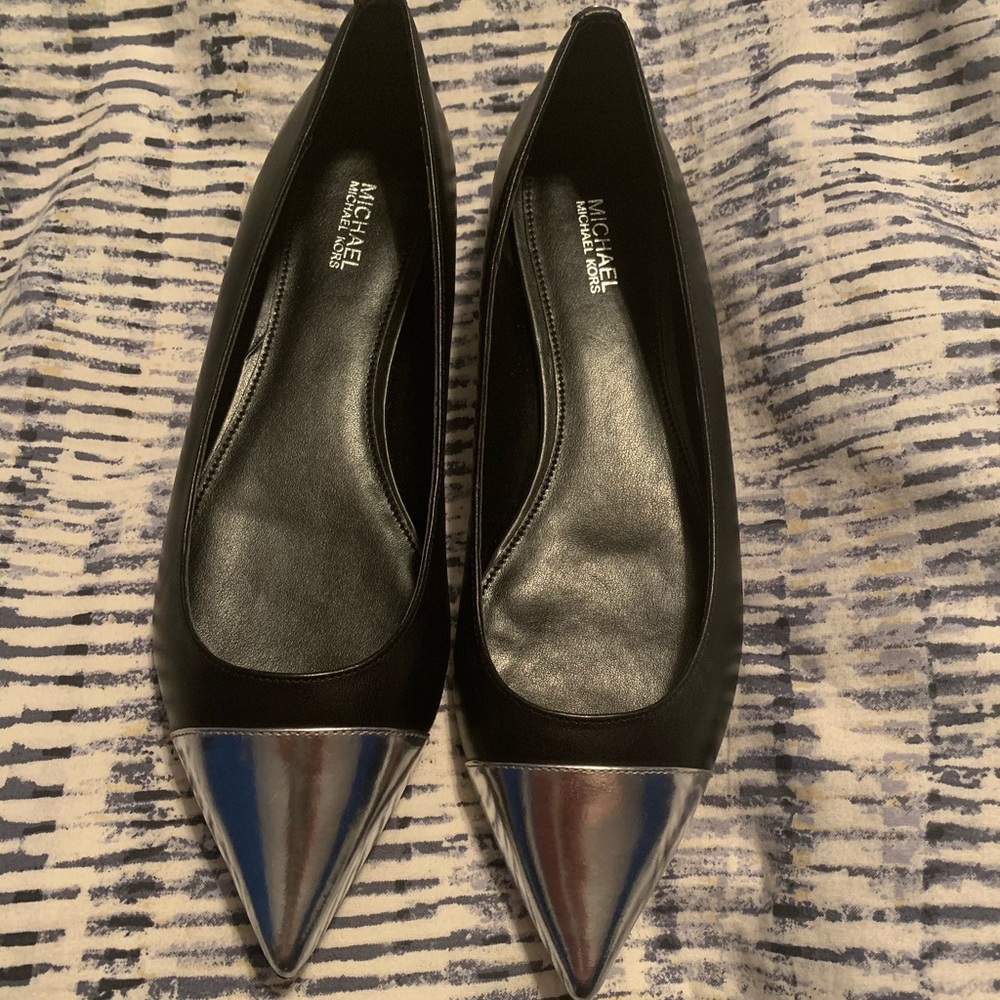 Michael kors flats